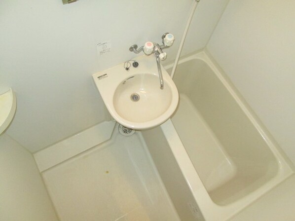 Rev Refays B.Bの物件内観写真